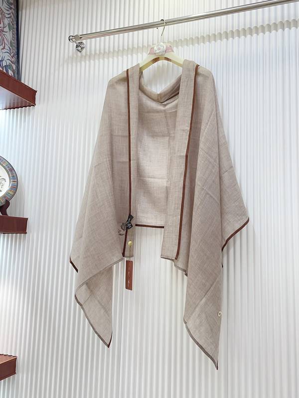 Loro Piana Scarf LPC00044 Loro Piana Scarf LPC00044